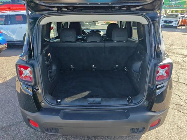 2018 Jeep Renegade Latitude FWD