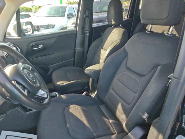 2018 Jeep Renegade Latitude FWD