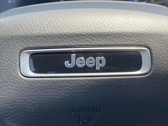 2026 Jeep Grand Cherokee L Altitude 4x2