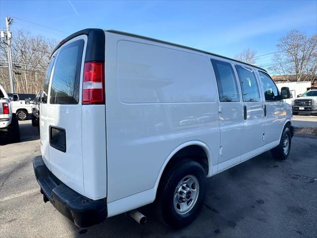 2013 GMC Savana 2500 Work Van