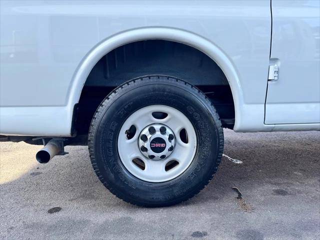 2013 GMC Savana 2500 Work Van