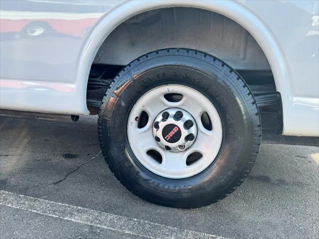 2013 GMC Savana 2500 Work Van