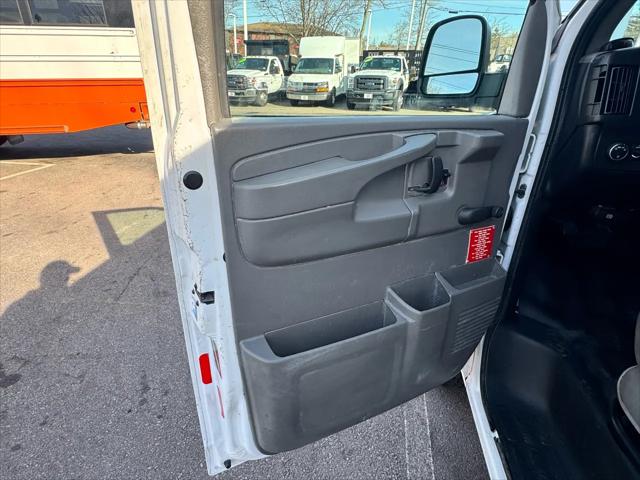2013 GMC Savana 2500 Work Van