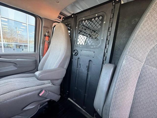 2013 GMC Savana 2500 Work Van