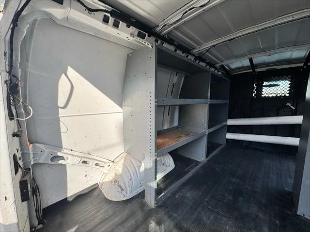 2013 GMC Savana 2500 Work Van