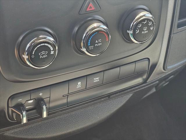 2018 Ram 1500 Tradesman Crew Cab 4x4 5'7" Box