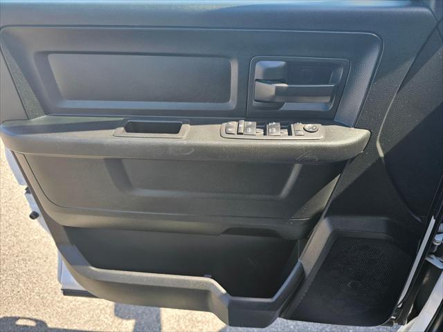 2018 Ram 1500 Tradesman Crew Cab 4x4 5'7" Box