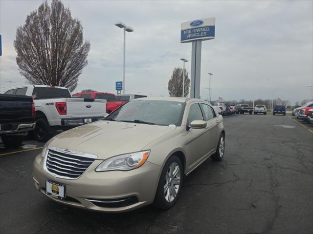 2013 Chrysler 200 Touring for sale in Springfield, IL