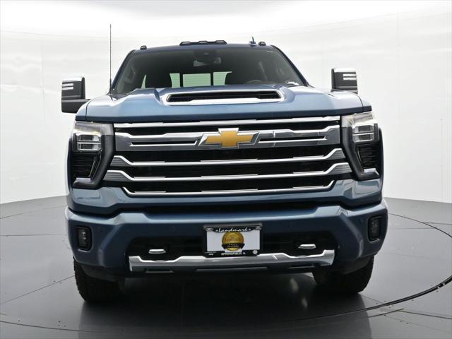 2024 Chevrolet Silverado 3500HD 4WD Crew Cab Standard Bed High Country