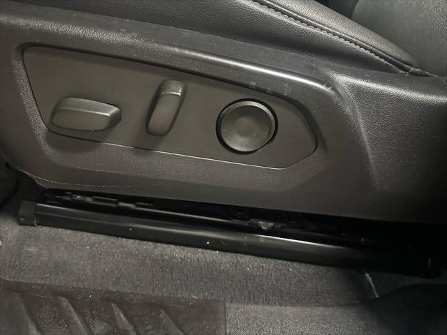 2023 Chevrolet Colorado 4WD Crew Cab Short Box LT