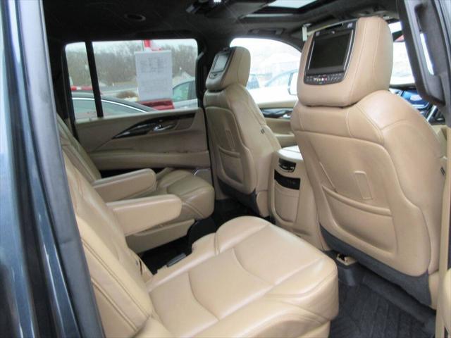 2019 Cadillac Escalade ESV Platinum
