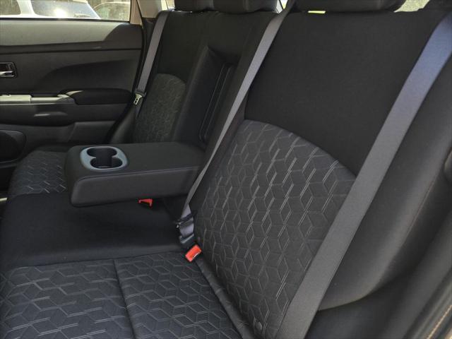 2026 Mitsubishi Outlander Sport 2.0 LE