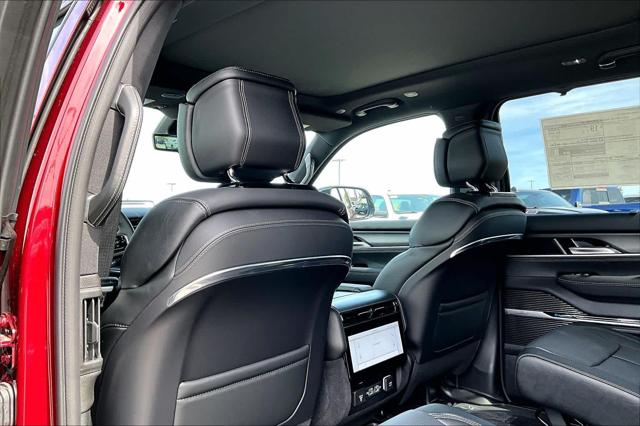 2026 Jeep Grand Wagoneer Summit Obsidian 4x4