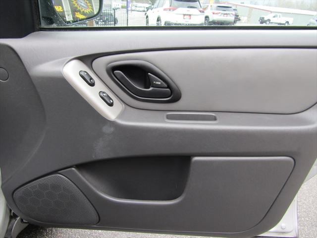 2005 Ford Escape XLT
