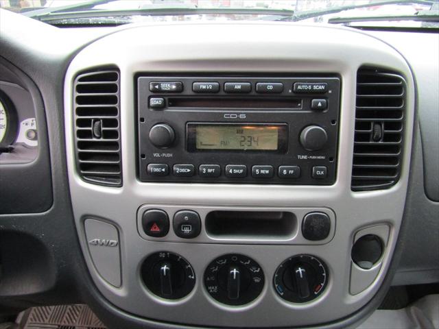 2005 Ford Escape XLT