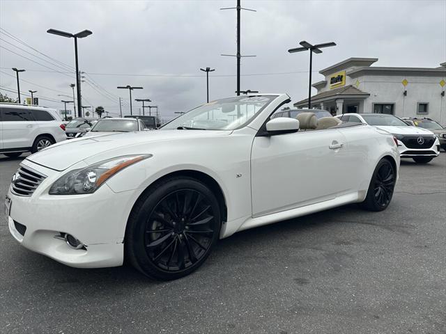 2014 INFINITI Q60 Unknown