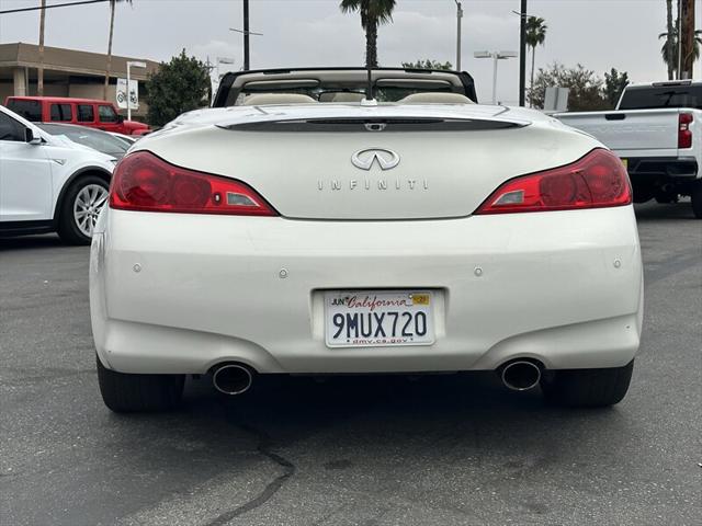 2014 INFINITI Q60 Unknown