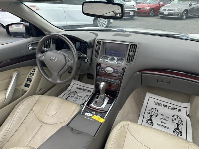 2014 INFINITI Q60 Unknown