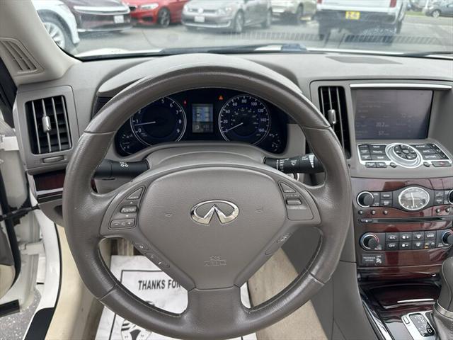 2014 INFINITI Q60 Unknown