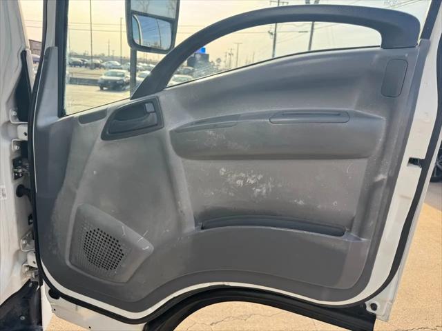 2016 Isuzu NPR Standard Cab
