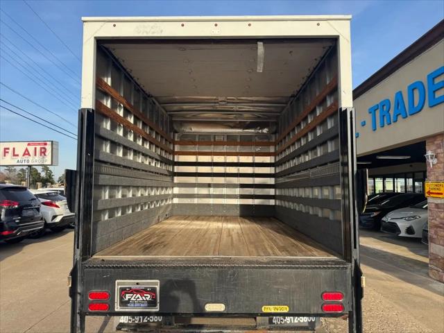 2016 Isuzu NPR Standard Cab