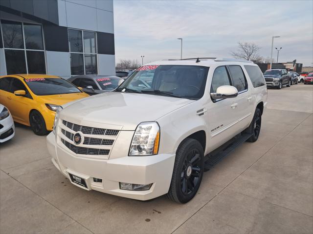2013 Cadillac Escalade ESV Premium for sale in Neenah, WI