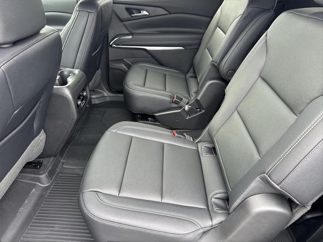 2026 Chevrolet Traverse AWD LT