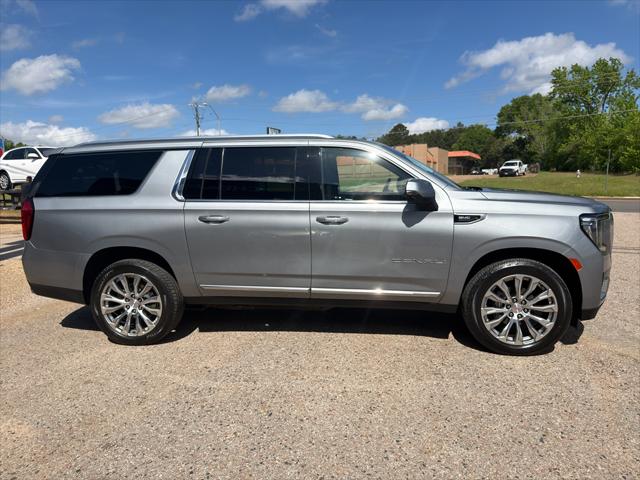 2023 GMC Yukon XL 4WD Denali