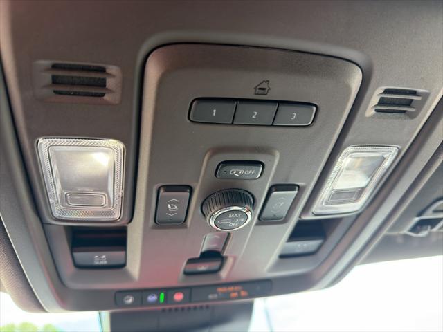 2023 GMC Yukon XL 4WD Denali