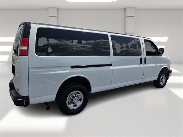2024 Chevrolet Express Passenger RWD 3500 Extended Wheelbase LT