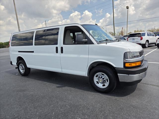 2024 Chevrolet Express Passenger RWD 3500 Extended Wheelbase LT