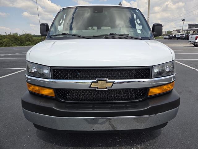 2024 Chevrolet Express Passenger RWD 3500 Extended Wheelbase LT
