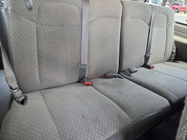2024 Chevrolet Express Passenger RWD 3500 Extended Wheelbase LT