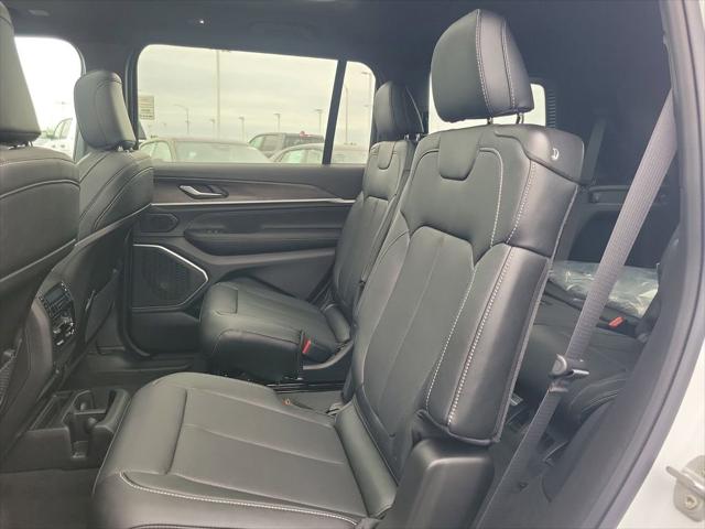 2026 Jeep Grand Cherokee Limited Reserve