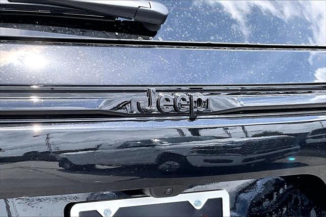 2026 Jeep Grand Cherokee Altitude 4x2