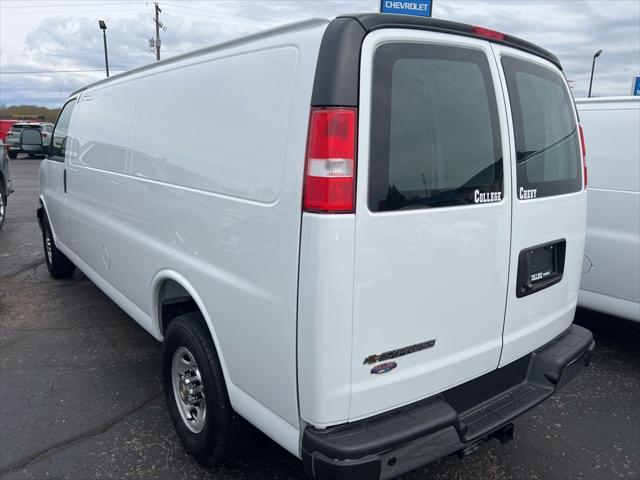 2026 Chevrolet Express Cargo Van 2500 Extended Wheelbase, WT, RWD