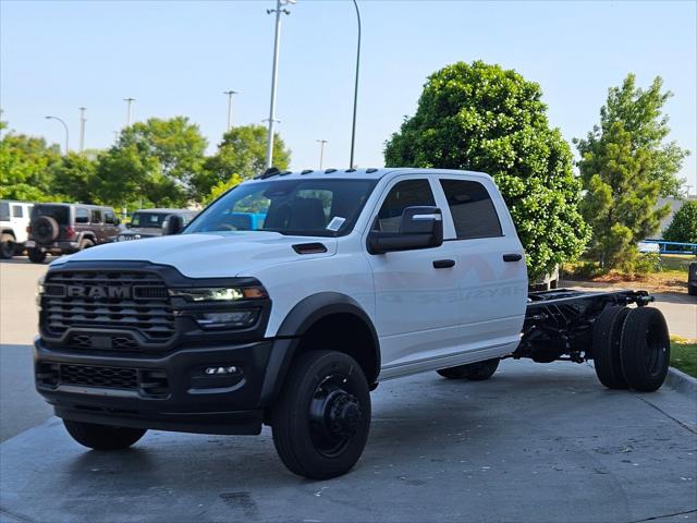 2026 RAM Ram 5500 Chassis Cab RAM 5500 TRADESMAN CHASSIS CREW CAB 4X4 84 CA