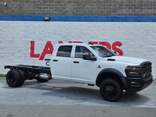 2026 RAM Ram 5500 Chassis Cab RAM 5500 TRADESMAN CHASSIS CREW CAB 4X4 84 CA