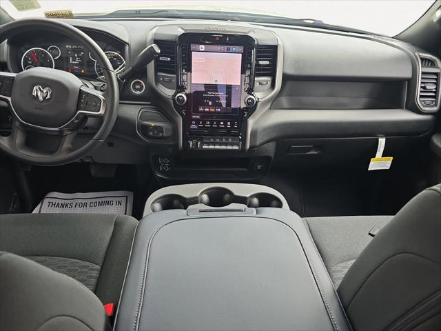 2026 RAM Ram 3500 RAM 3500 TRADESMAN CREW CAB 4X4 8 BOX