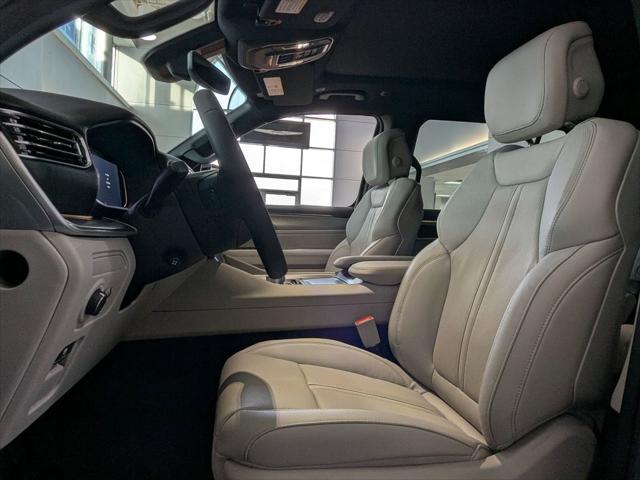 2026 Jeep Grand Wagoneer L 4x4