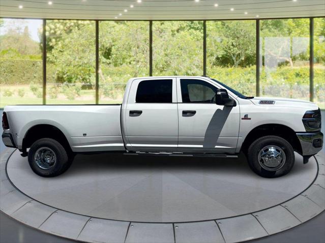 2026 RAM Ram 3500 RAM 3500 TRADESMAN CREW CAB 4X4 8 BOX 2026 RAM Ram 3500 RAM 3500 TRADESMAN CREW CAB 4X4 8 BOX
