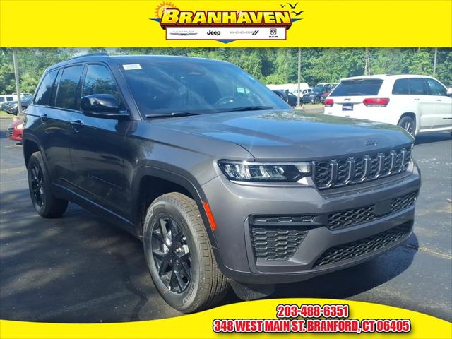 2026 Jeep Grand Cherokee GRAND CHEROKEE LAREDO ALTITUDE 4X4