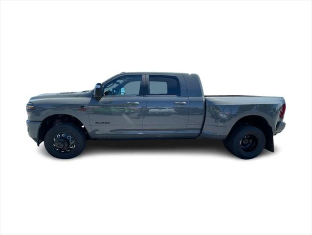 2026 RAM Ram 3500 RAM 3500 LARAMIE MEGA CAB 4X4 64 BOX 2026 RAM Ram 3500 RAM 3500 LARAMIE MEGA CAB 4X4 64 BOX