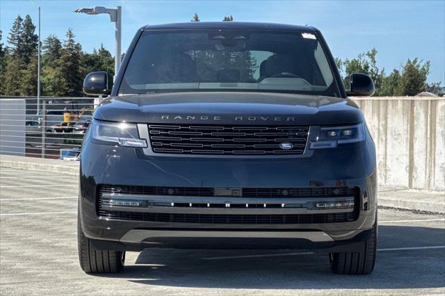 2026 Land Rover Range Rover P530 SE