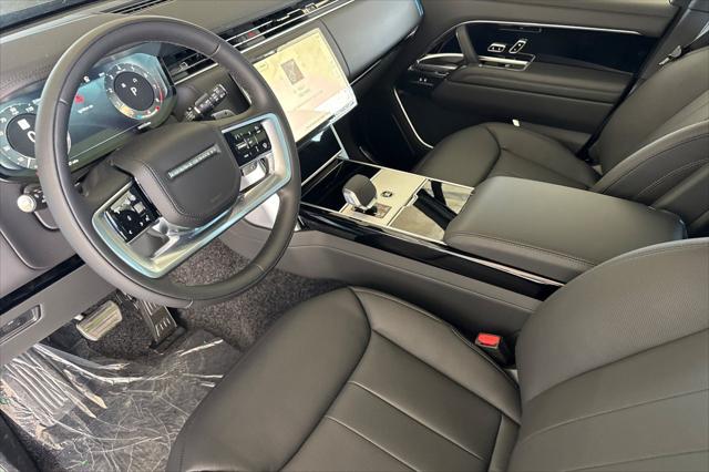 2026 Land Rover Range Rover P530 SE