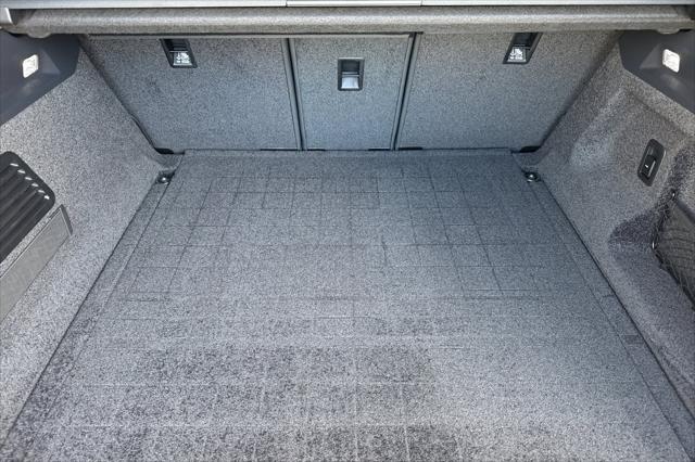 2026 Land Rover Range Rover P530 SE