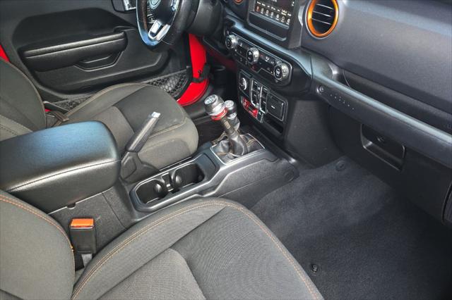2021 Jeep Gladiator Sport
