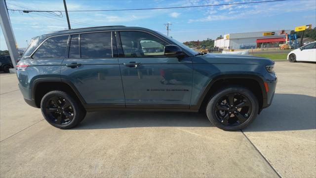 2026 Jeep Grand Cherokee Limited 4x2