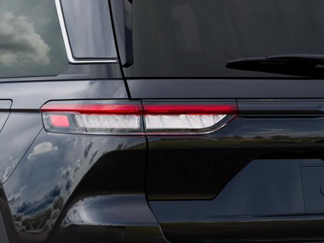 2026 Jeep Grand Cherokee Altitude 4x2