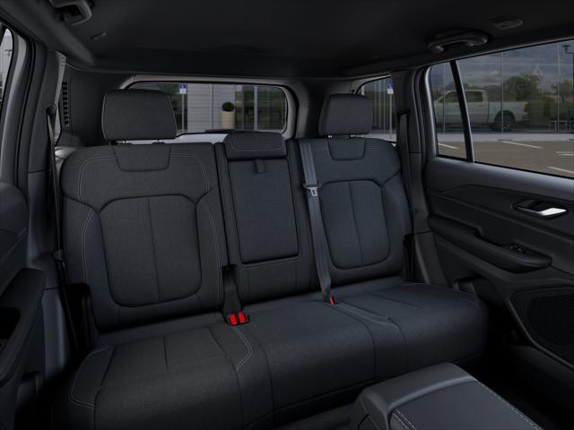 2026 Jeep Grand Cherokee Altitude 4x2